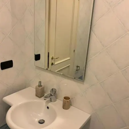 Apartment Lucherini 12 - Grande Centro