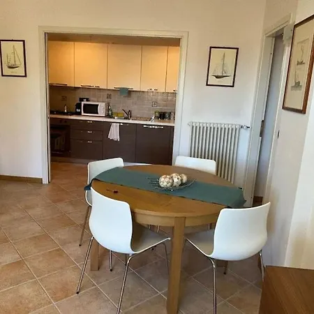 Lucherini 12 - Grande Centro Apartment *